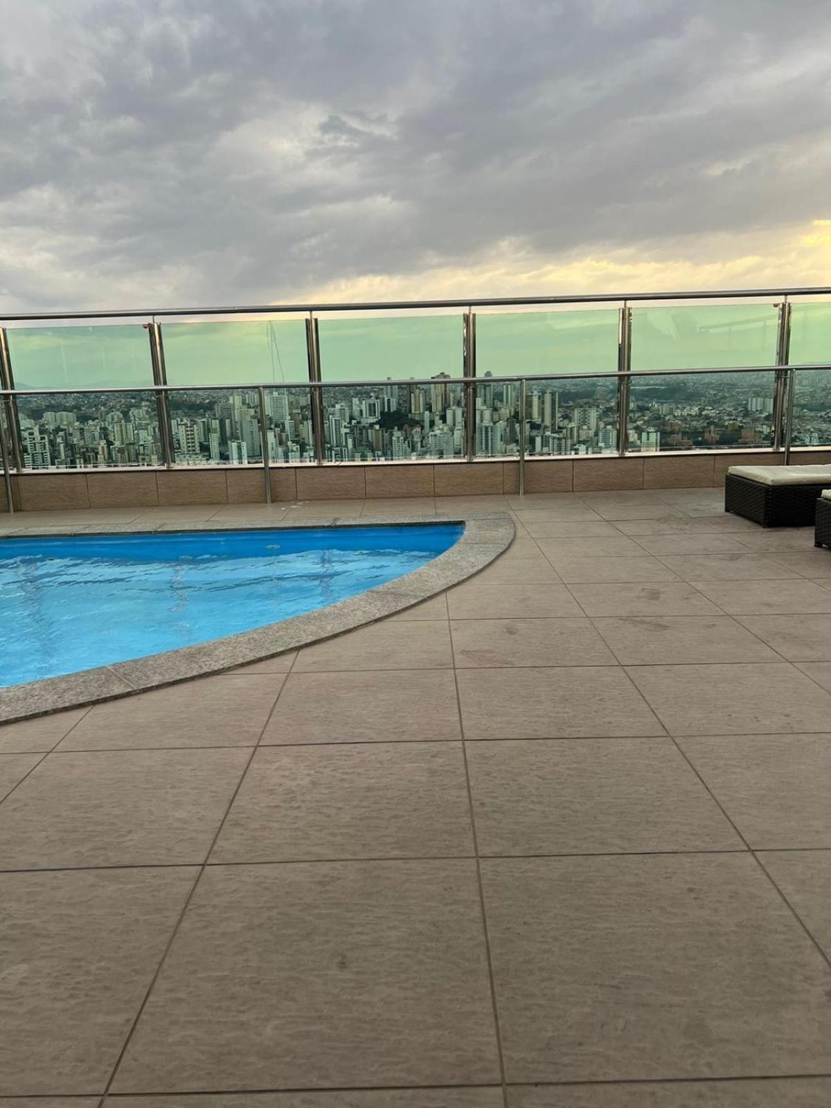 Apartamento Bem Localizado Em Bh *